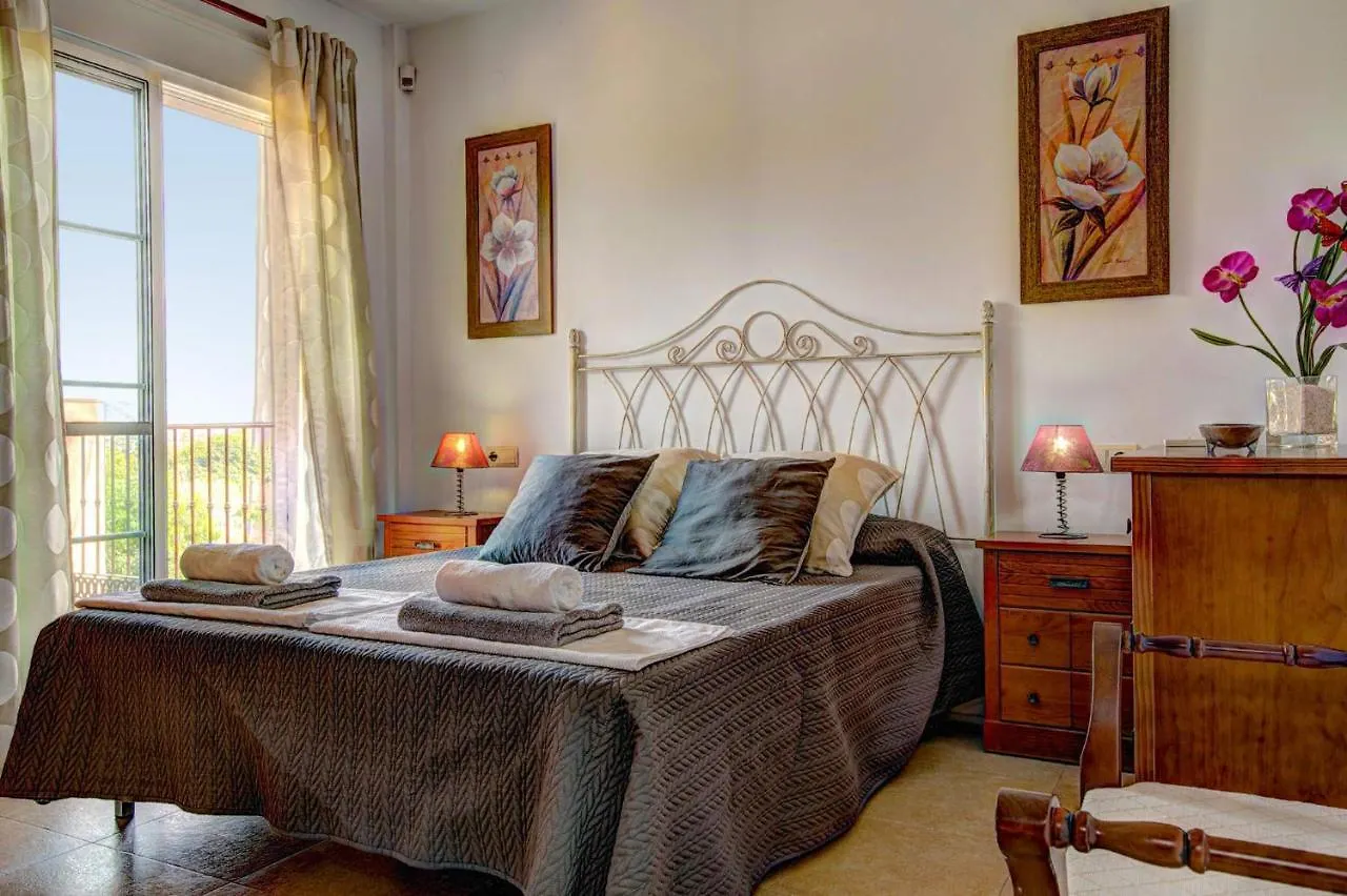 Villa Reyes By Villa Plus Nerja Spanien