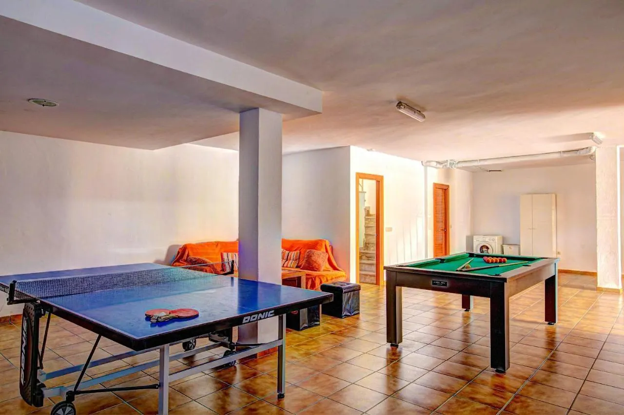 Villa Reyes By Villa Plus Nerja Spanien